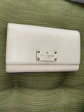 Kate Spade Natalie Wellesley crossbody mini convertible bone white bag 👀 read